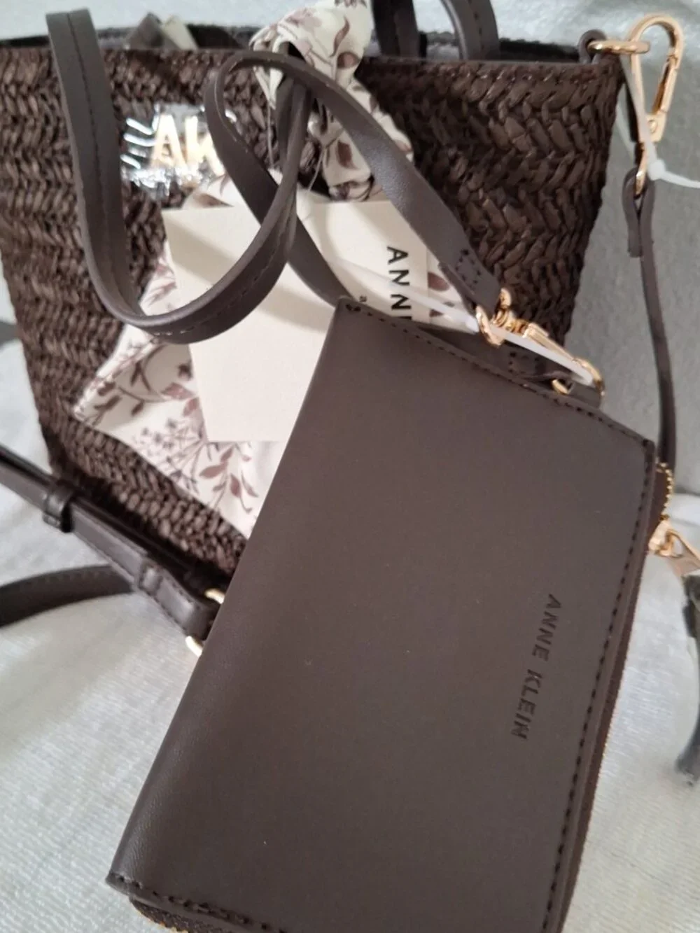 Beautiful brown purse - Picture 4 of 4
